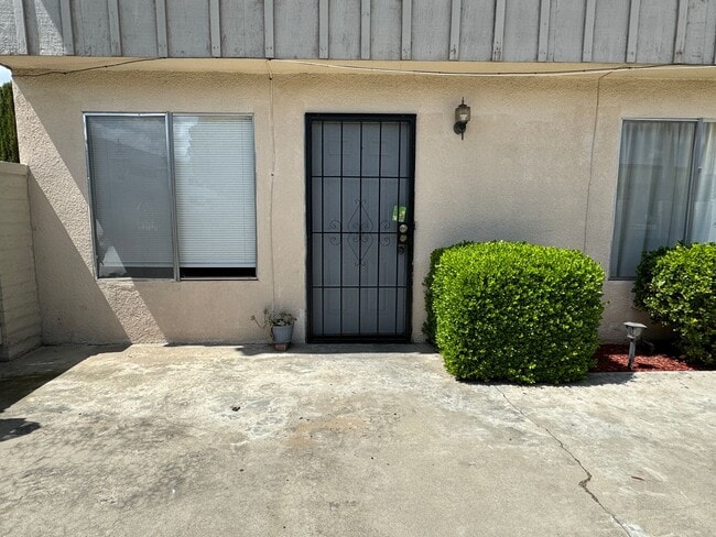 Building Photo - 3395 E Sierra Madre Ave Unit A Rental