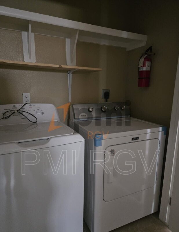 Photo - 2003 Sahara St Unit 4