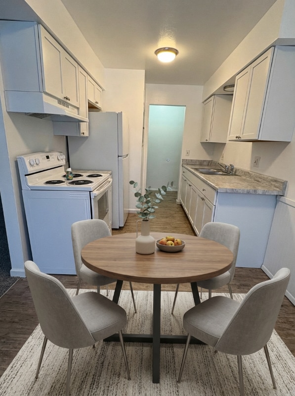 Photo - 750 E Michigan Ave Unidad 8