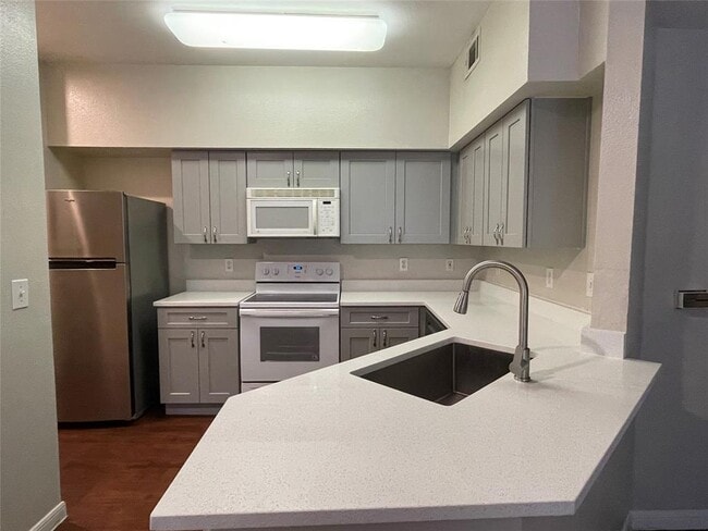 Photo - 2320 Gracy Farms Ln Unit 916