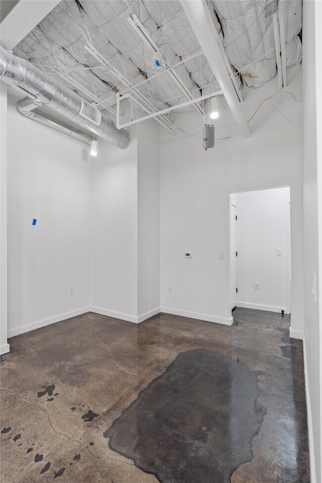 Photo - 3401 Louisiana St Unit 205
