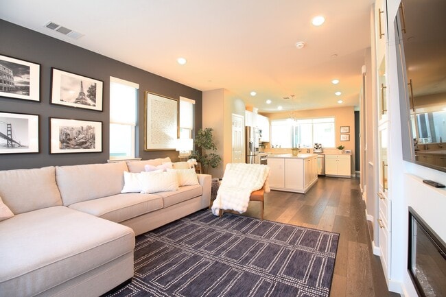 Photo - 164 Agustin Narvaez St