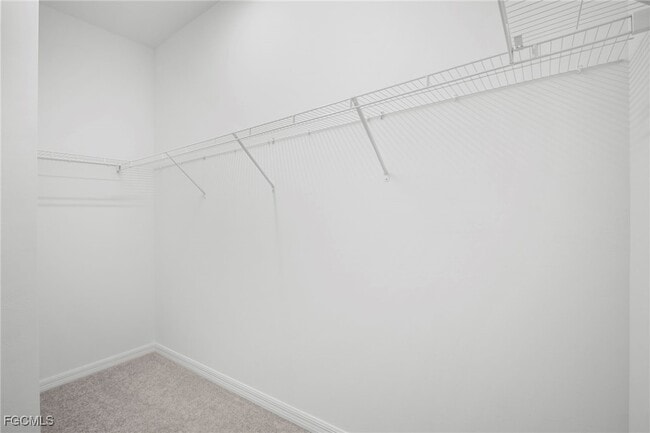 Building Photo - 20660 Hazelnut Ct Unit 1323