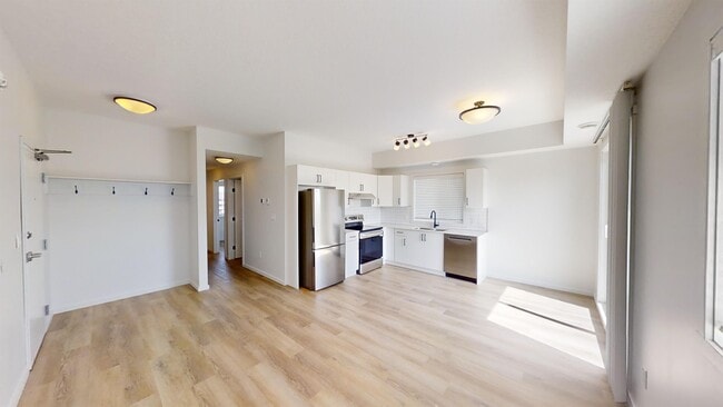 Photo - 10101-10105 105 Ave Unit 201