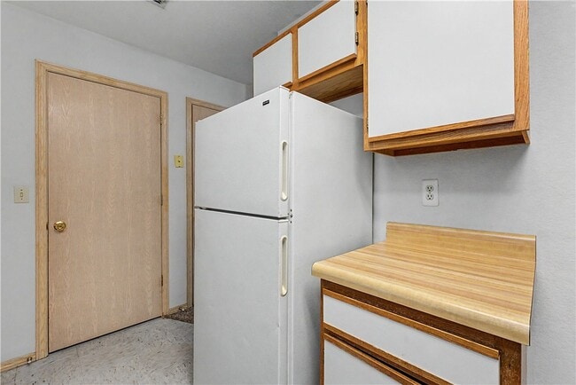 Photo - 1366 E Sequoyah Ct