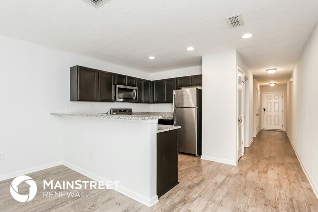 Photo - 546 Eiseman Wy