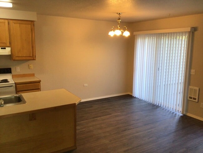 Photo - 1700nw9 Unit 1