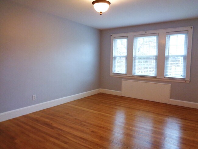 Photo - 55 Cottage Farm Rd Unidad 2