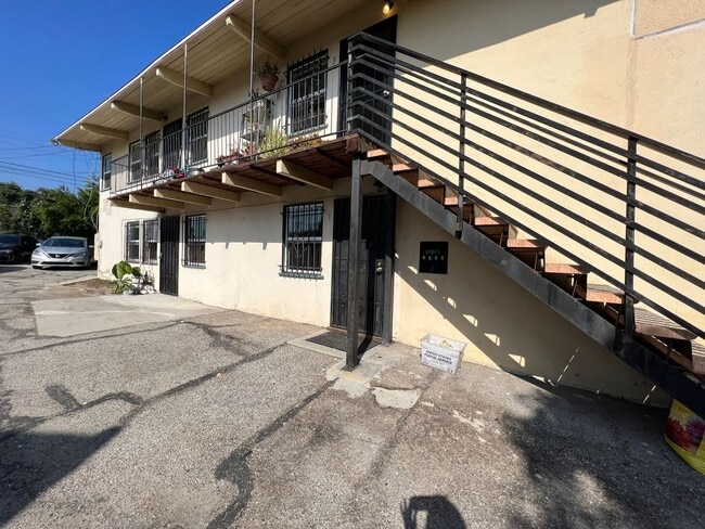 Building Photo - 11515 Bradson Pl Unit #2