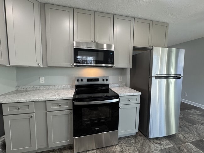 Photo - 142 Cardinal Rd