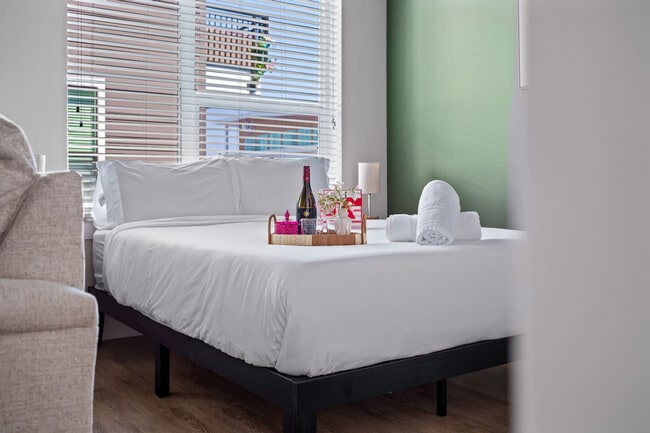 Photo - 2609 W Nassau St Unit ID1312503P