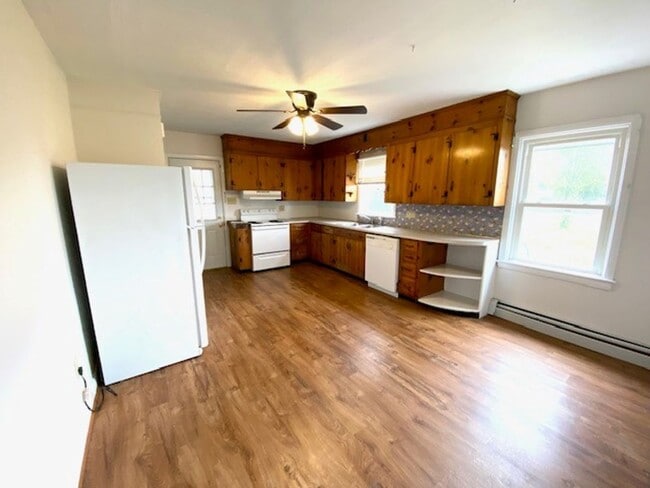 Photo - ONE LEVEL Single Family Home Close To Interstates!