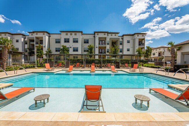 22 North Apartments - Leander, TX | ForRent.com