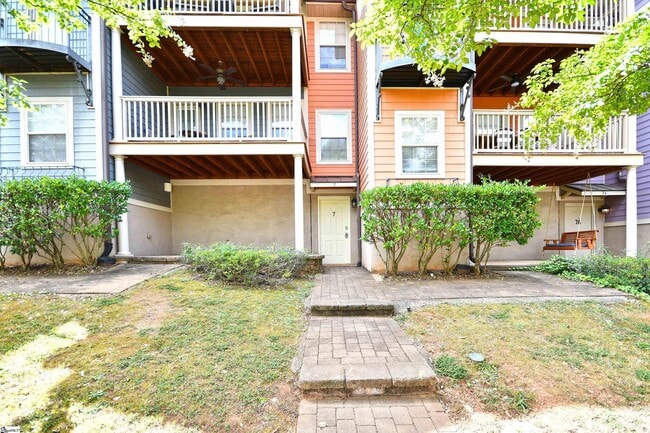 Photo - 7 Hamilton Ave