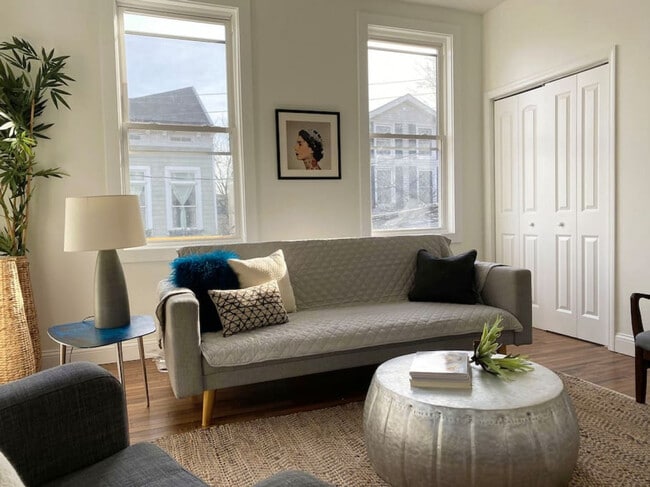 Photo - 1137 Fuller St Unit ID1056032P