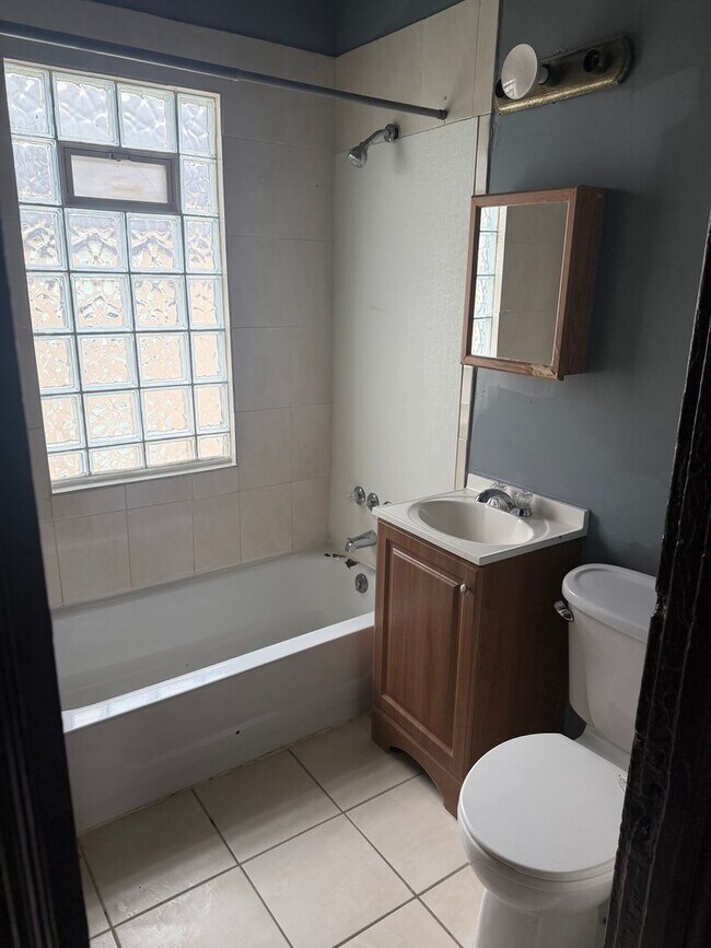 2909-2911 North 29th Street