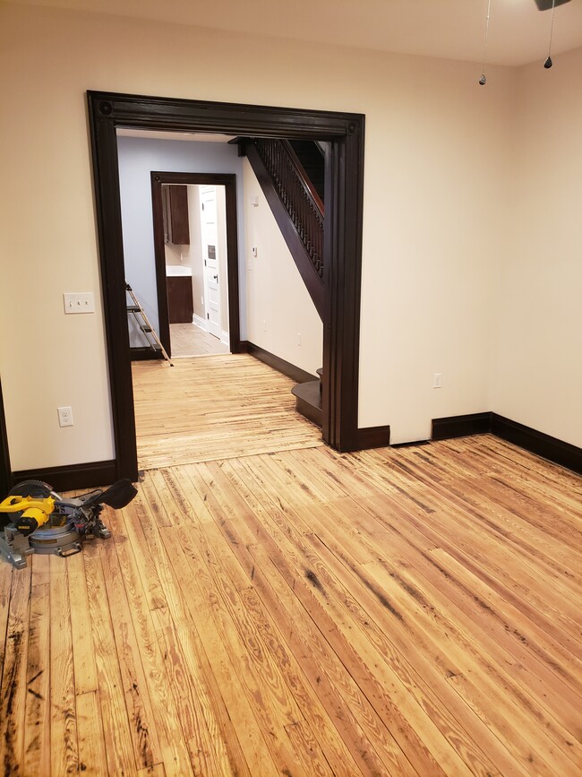 Photo - 250 Linden Ave
