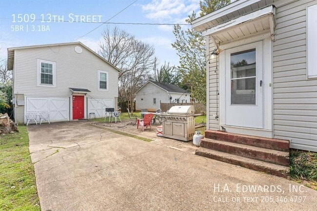 1509 13th St