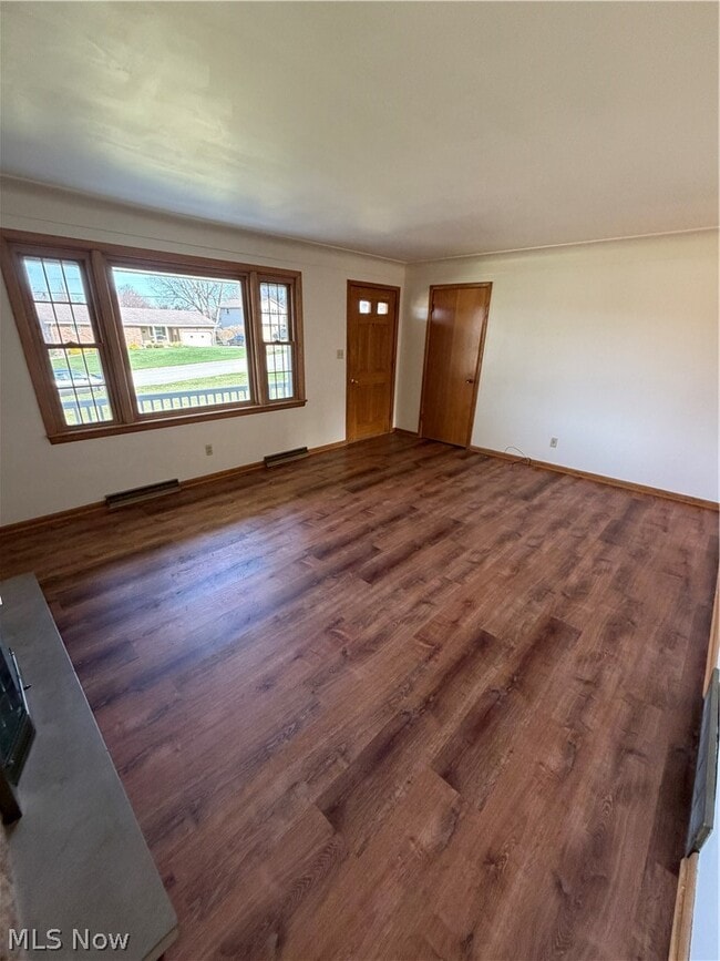 Photo - 8615 Chesterton Dr