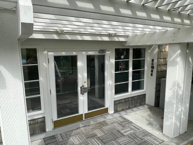 Photo - 22005 6th Ave S Unidad 206