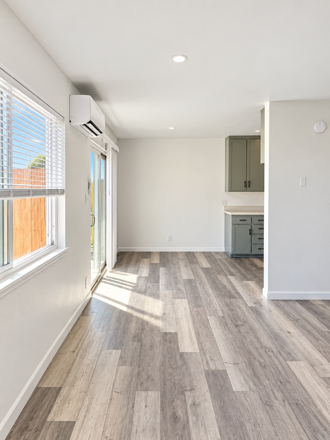 322 16th St Unidad C