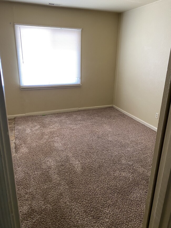 Bedroom (2) - 52 W 100 S Apartment Unit 9