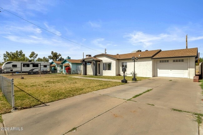 Photo - 3428 W Willetta St