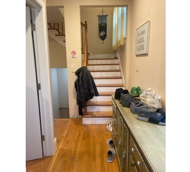 Photo - 74 Georgia St Unit 1