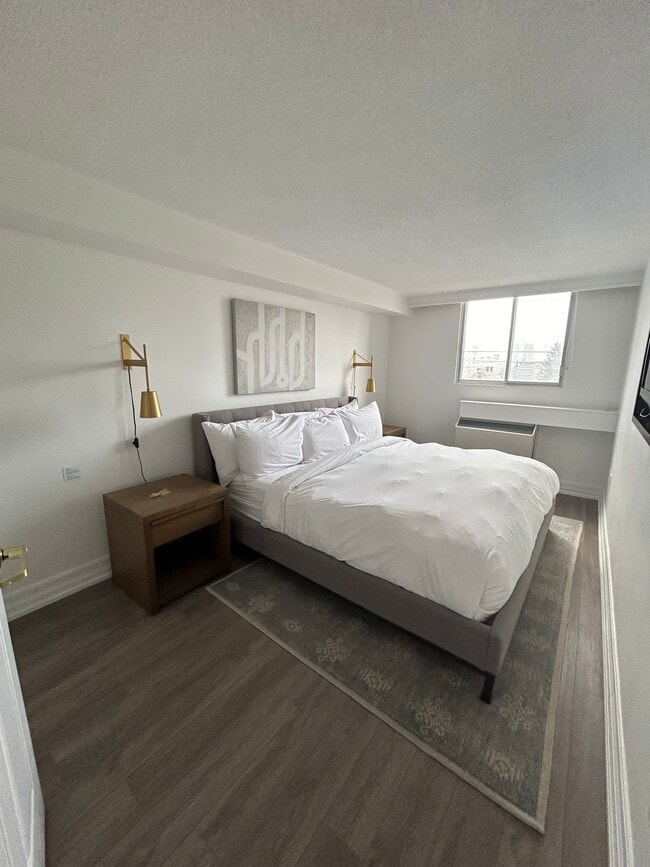 Photo - 377 O'Connor