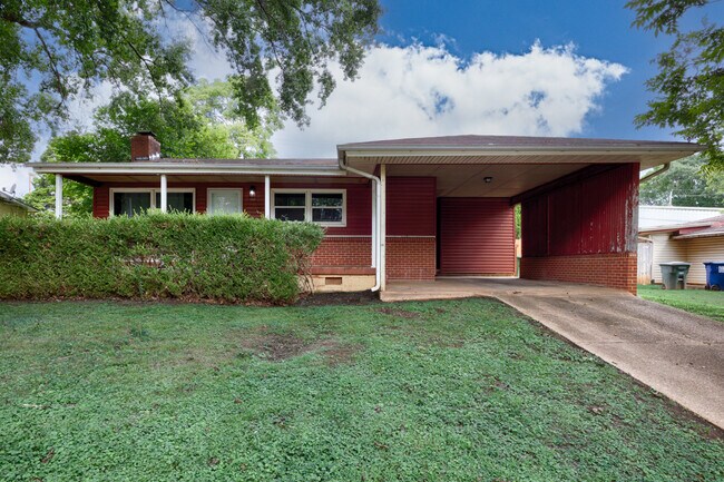 Photo - 4210 Toftoy Dr SW