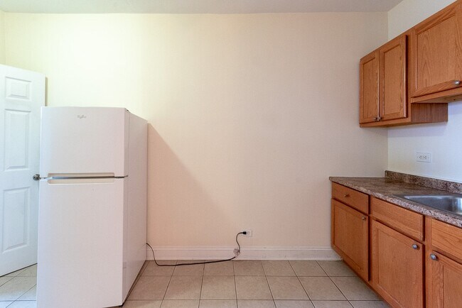 Photo - 4854 N Damen Ave Unit A07W