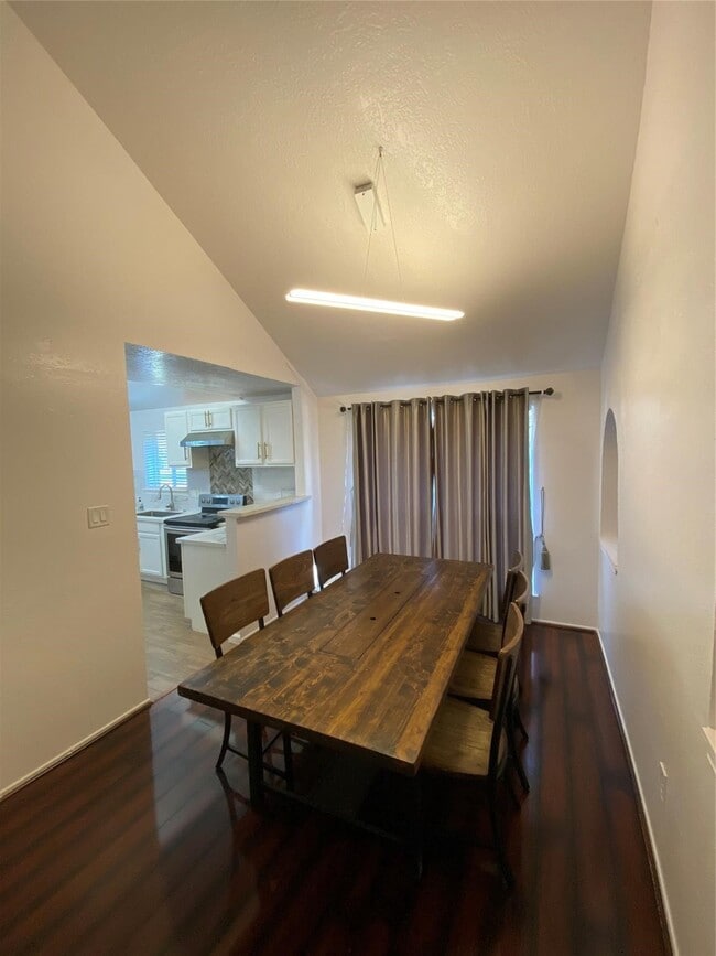 Photo - 4803 Shadowdale Dr