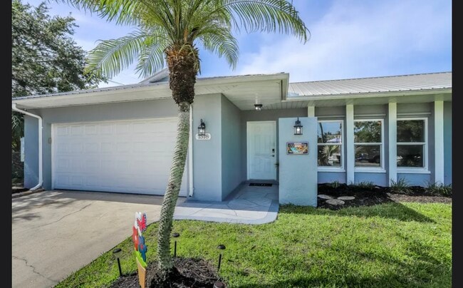 Building Photo - 1518 SE 32nd St