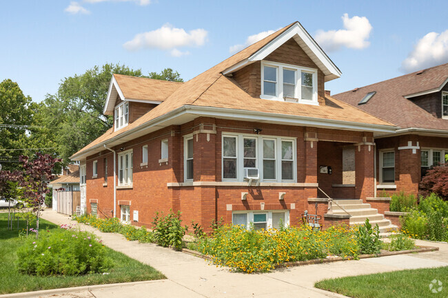 Building Photo - 4860 W Patterson Ave Rental