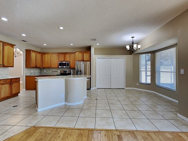 Photo - 1538 Amaryllis Cir