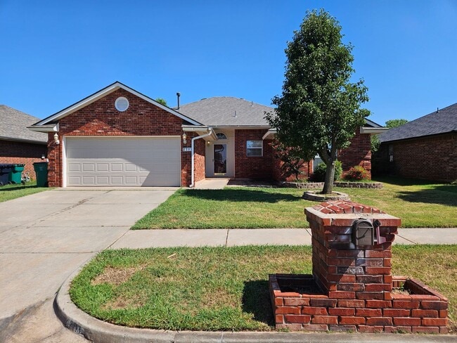 Building Photo - (3) Bed/(2) Bath SE OKC Avail NOW! Moore P... Rental