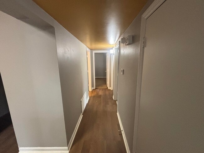 Photo - 214 Rugby Rd