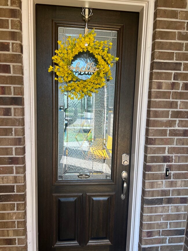 Photo - 6214 Scott Way