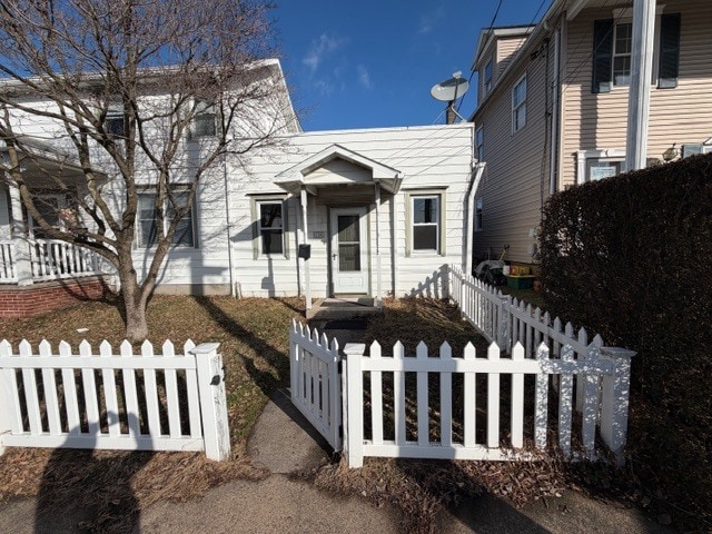 Photo - 100 Miner St Unit 100