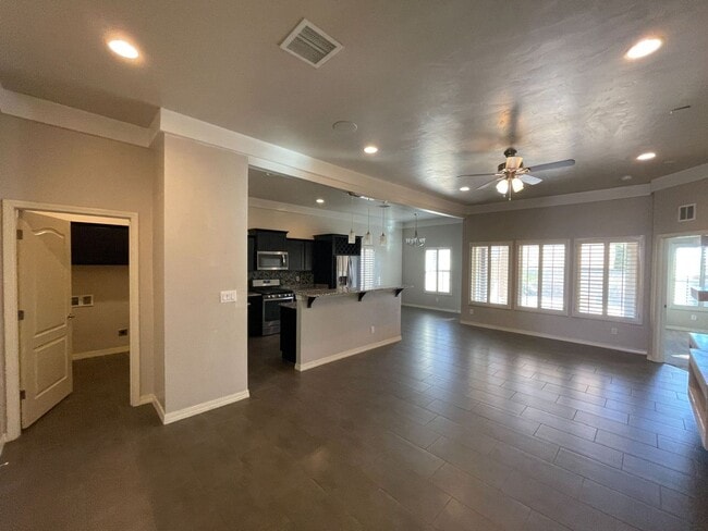 Photo - BEAUTIFUL EASTSIDE HOME Open House 09/02/2023 from 1:00pm to  1:30pm