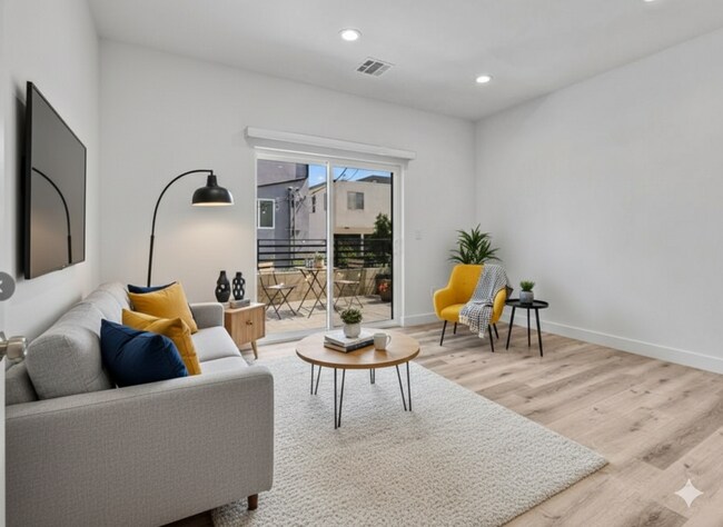 Photo - 4643 W 18th St Unit 4643.5