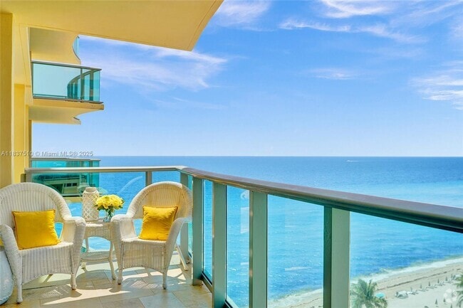 Building Photo - 2501 S Ocean Dr Unit 1212 (available Oct 1) Rental