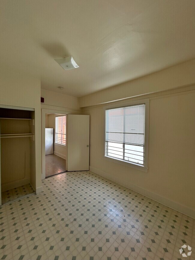 Rentals near Hyde and Washington Page 9