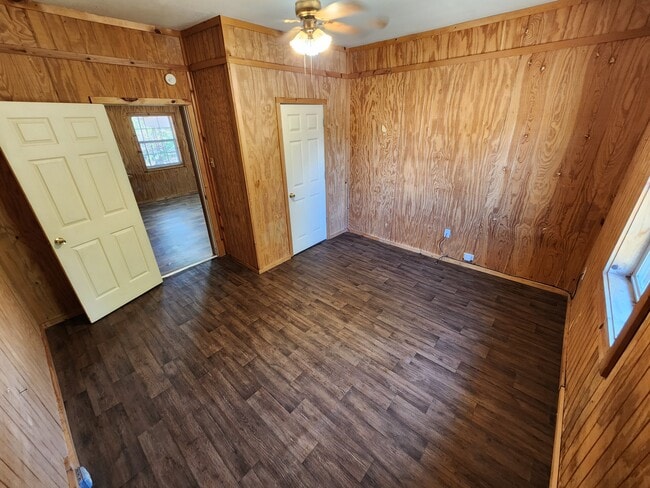 205 E Main St
