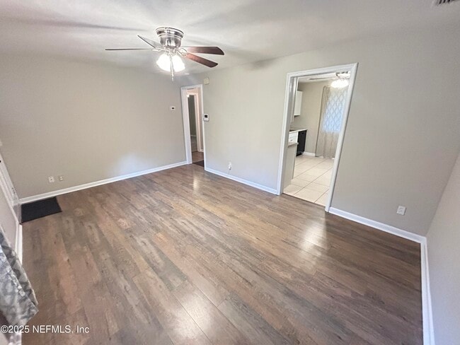 Photo - 3958 Hunter Cir