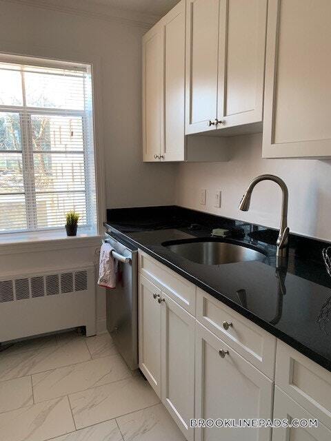 Photo - 74 St Paul St Unidad 2