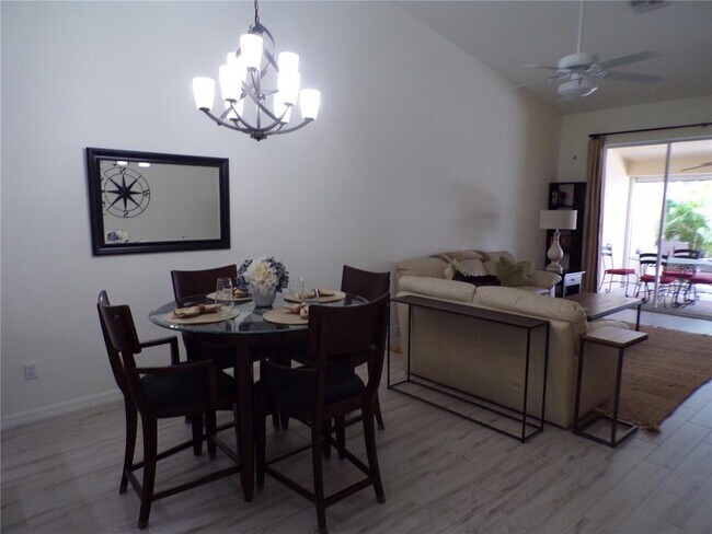 3845 Albacete Cir