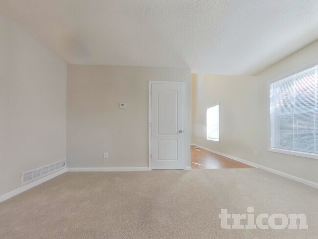 Photo - 2901 Pavia Cir