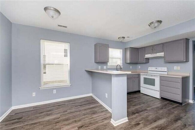 Photo - 3307 Blue Ash Ln