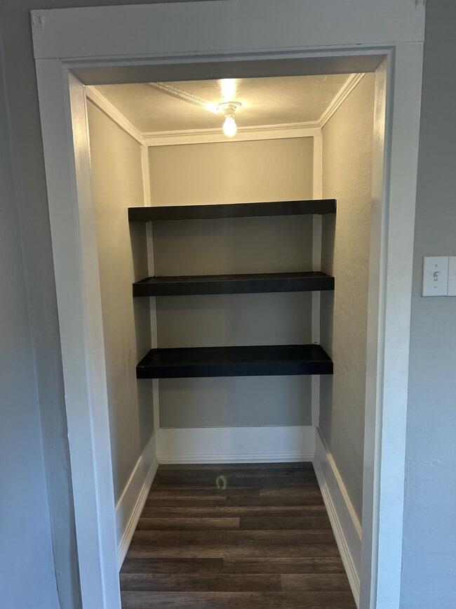 Photo - 1551 Main St Unit Apt 3